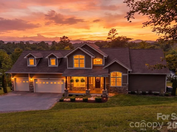 106 Saddle Ridge Dr, Alexander, NC 28701