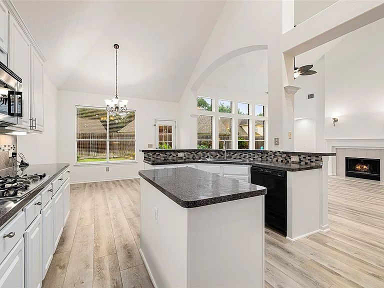 23218 Colony Green Dr — Photo 14