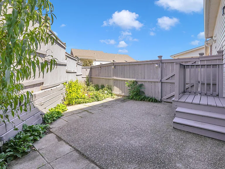 1302 Liberty Pike — Photo 21