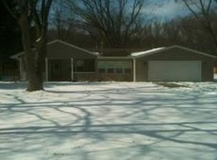 3123 Green Haven Dr, Springfield, IL 62707