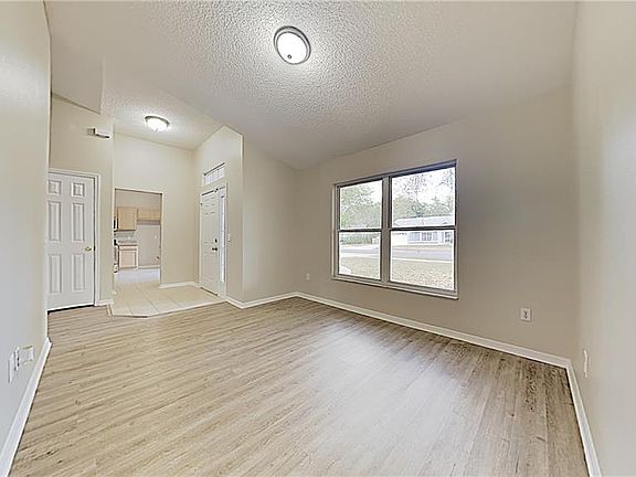 2nd image of 1430 Heather Glen Dr