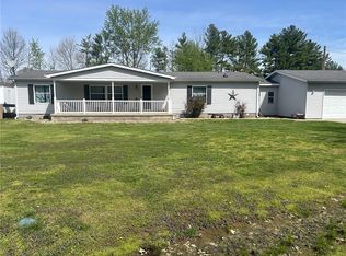 4 Cribelar Ln, Casey, IL