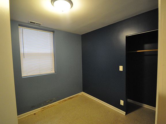 3rd image of 4059 S Richmond St #1