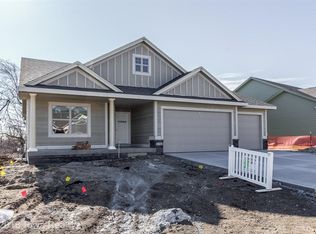 1747 S 11th St, Adel, IA 50003