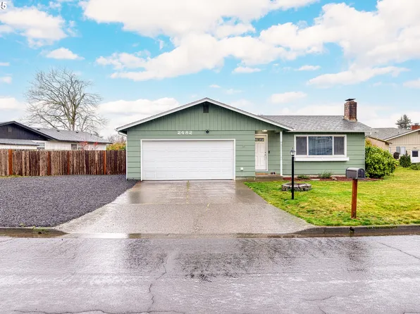 2482 Dumas Dr, Springfield, OR 97477