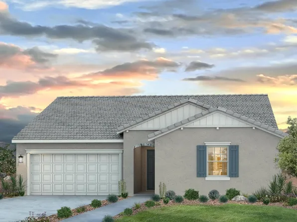 923 S Peters Rd, Madera, CA 93636