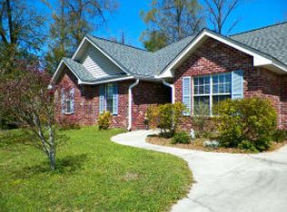 28 Clinton, Petal, MS 39465