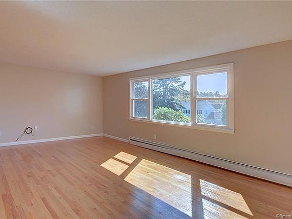 5th image of 44 Belle Woods Dr