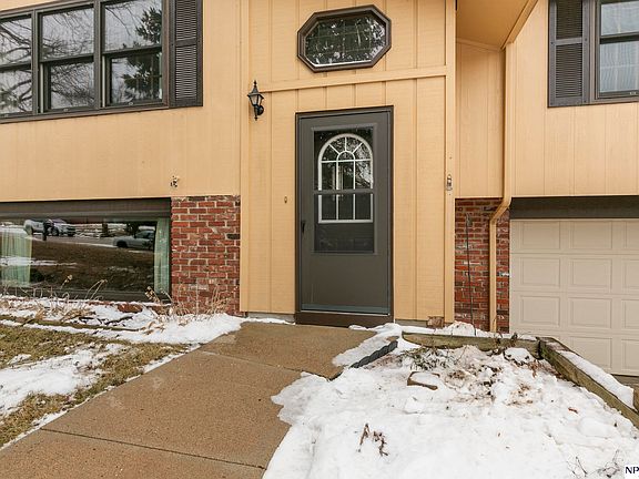 3rd image of 3411 Redwing Dr