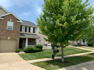 623 Country Village Dr, Lake Saint Louis, MO 63367
