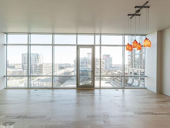 2nd image of 300 3rd St #725