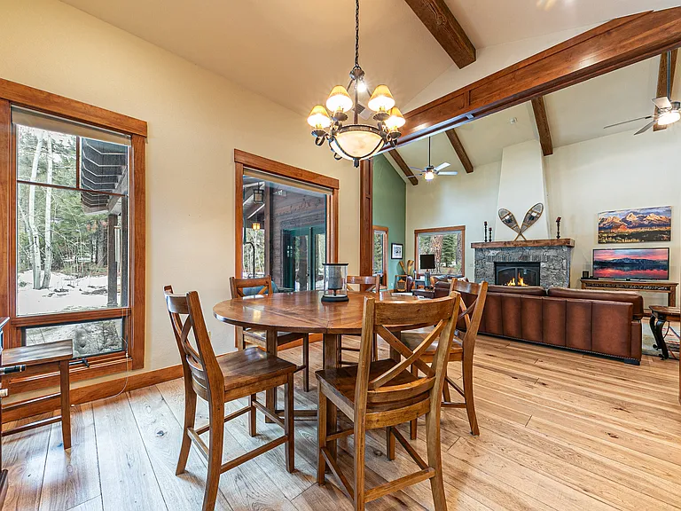 11172 Comstock Dr — Photo 15