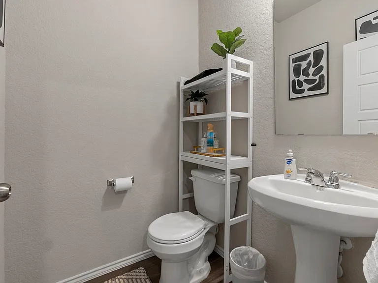 9219 Yaya Rd — Photo 7