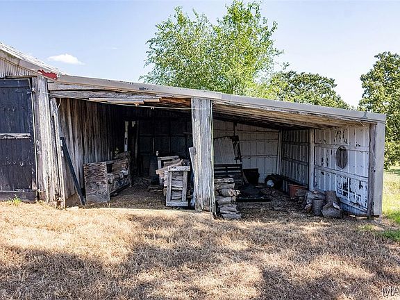63rd image of 1845 Flottmann Rd