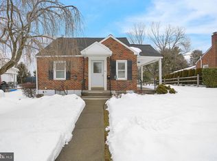 123 Spring Crest Blvd, Sinking Spring, PA 19608