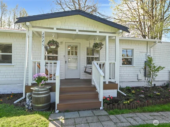 2925 Birchwood Avenue, Bellingham, WA 98225