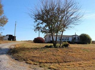 4553 Matthews Rd, Cedar Hill, TN 37032