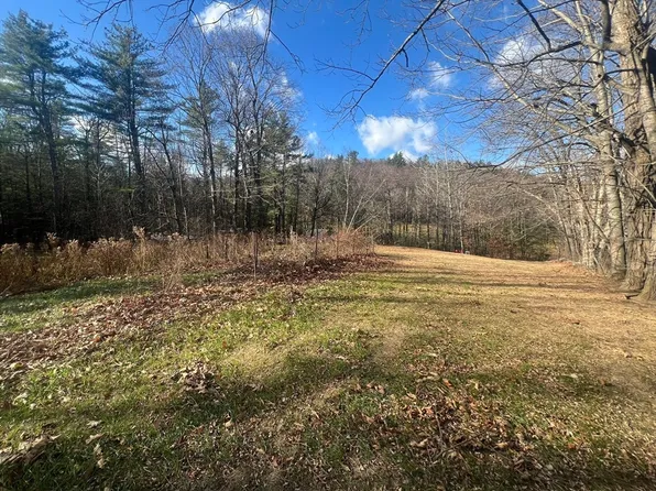 167 E Buckland Rd, Shelburne Falls, MA 01370