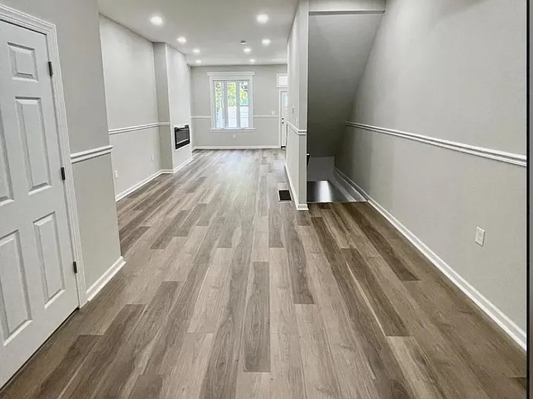 2317 Nicholas St — Photo 5