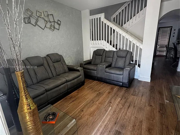 11753 SW 238th St — Photo 2