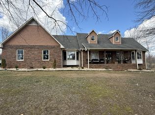 105 Sky St, Lafayette, TN 37083