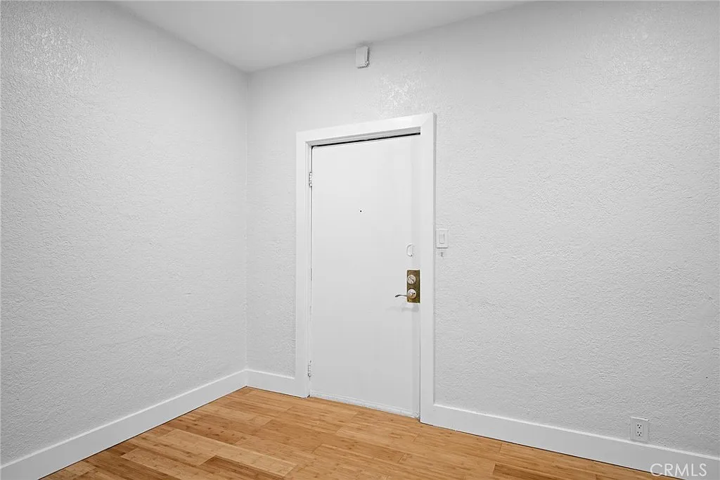 Studio, 500 sqft, $1,525 — Photo 4