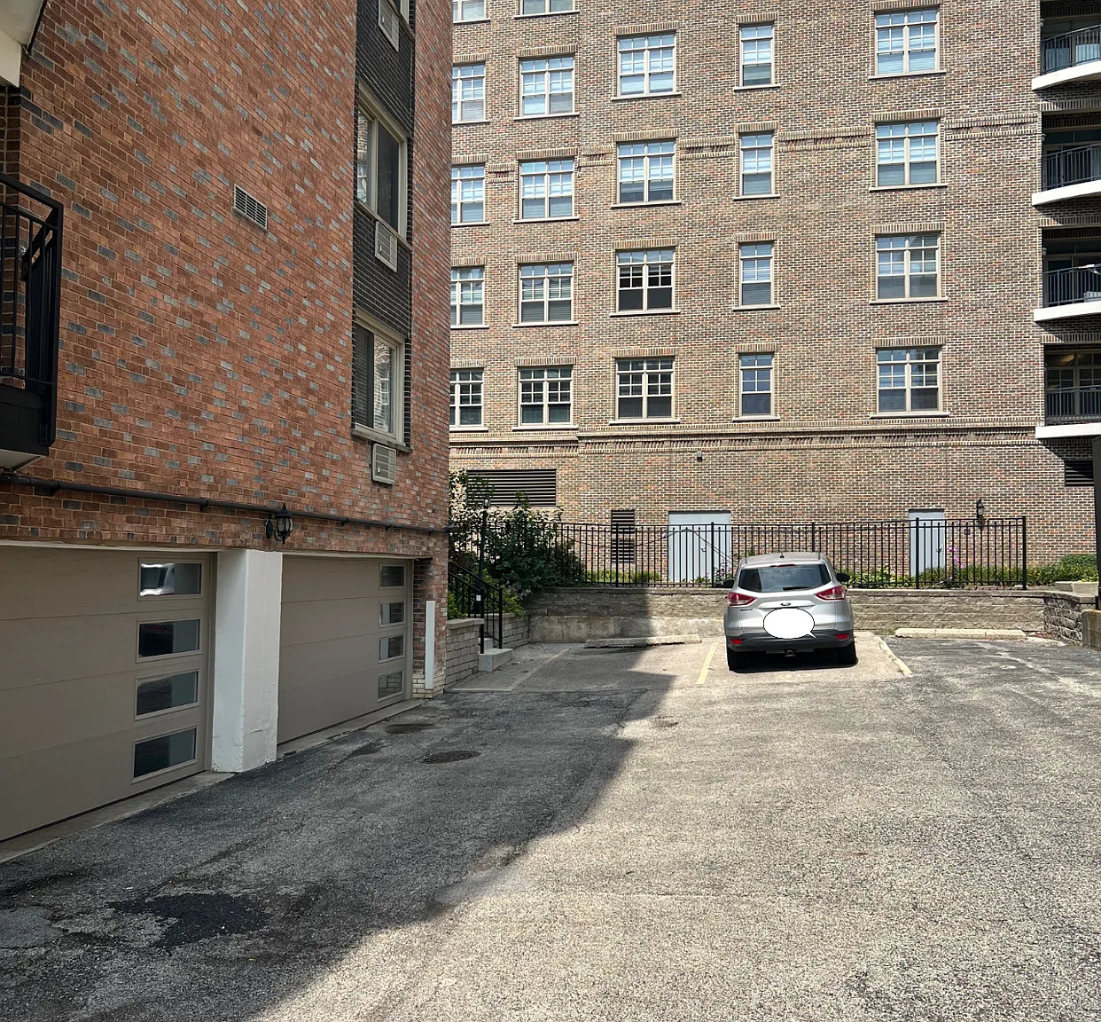 2 bed, 1200 sqft, $2,590 — Photo 4