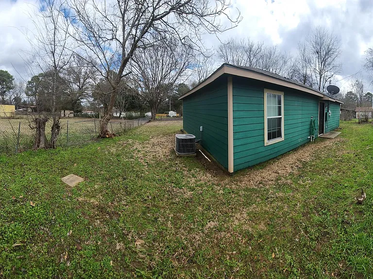 11098 Hillside Dr — Photo 6