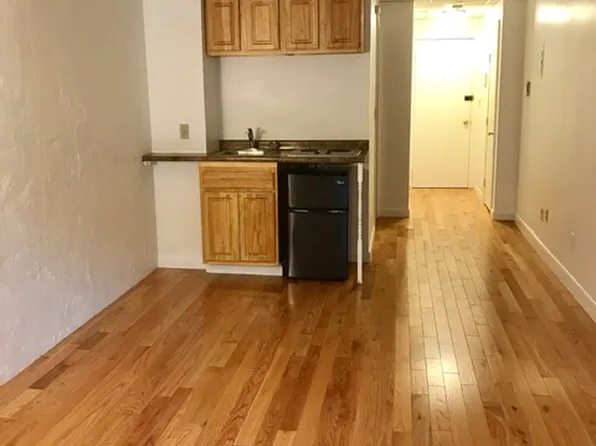 854 Beacon St, Boston, MA