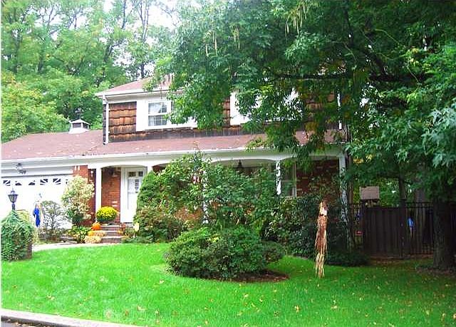 1st image of 50 Esther Depew St