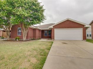 119 Pebble Creek Ln, Terrell, TX 75160
