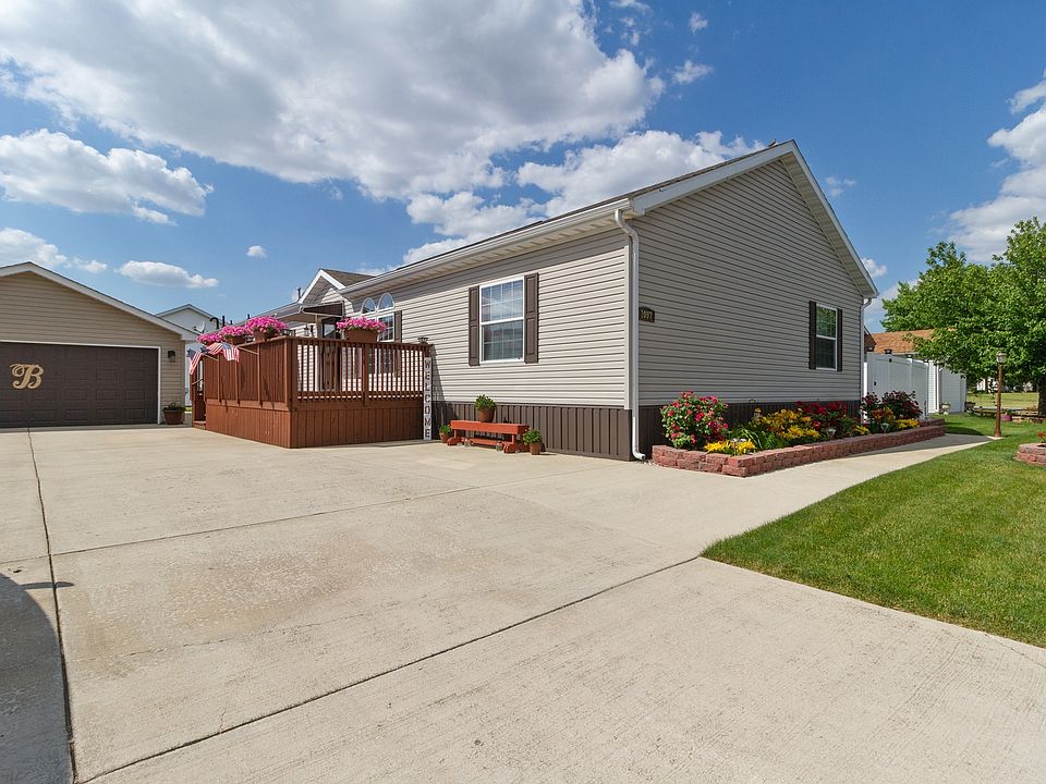 1st image of 1097 Aspen Dr