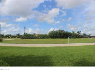 5030 SW 16th Pl, Cape Coral, FL 33914