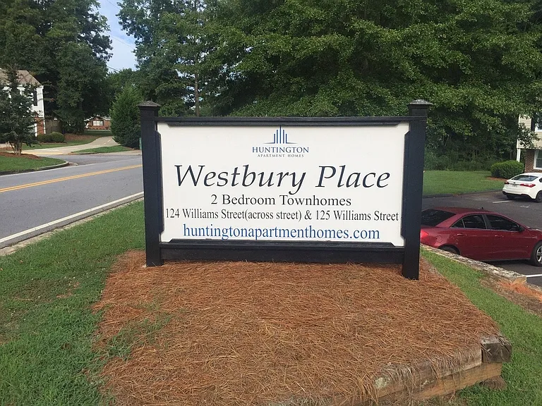 Westbury Place — Photo 9