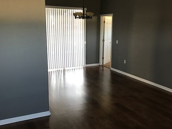 3rd image of 116 Seven Oaks Dr
