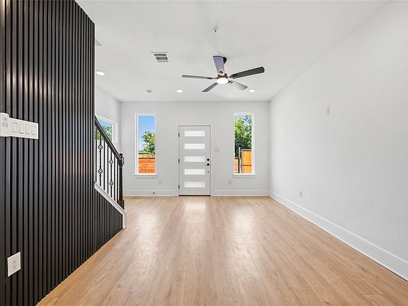 5th image of 4562 Teton St #A-d