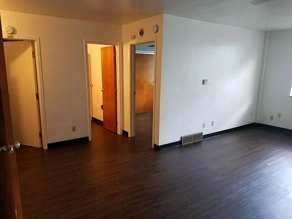 2nd image of 1105 2nd Ave