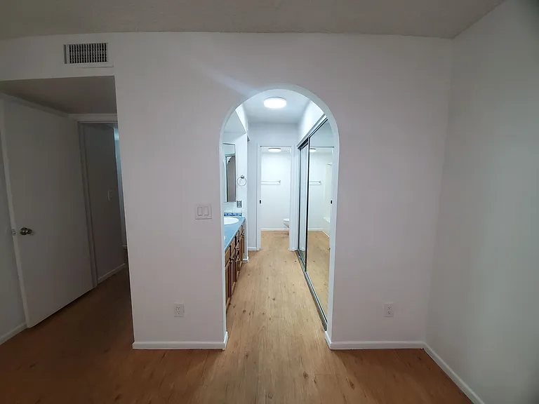 839 S Westwood St #180 — Photo 32