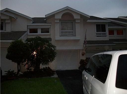 2nd image of 2229 Discovery Cir W #2229