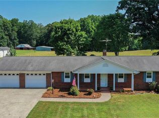 167 Fairway Rd, Advance, NC 27006