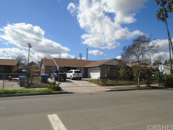 2nd image of 11485 Fenton Ave