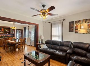 2713 Garfield Ave #1, Minneapolis, MN 55408