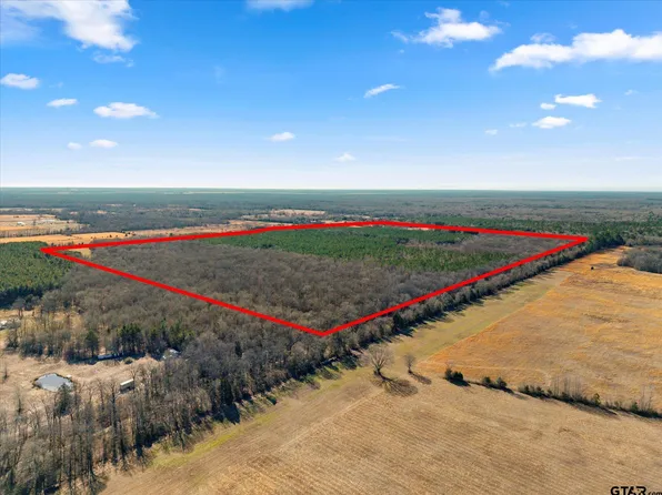 2116 County Road 4314, De Kalb, TX 75559