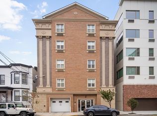221-223 62nd St #407, West New York, NJ 07093
