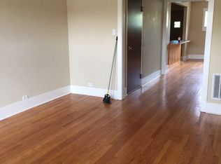 1134 31st St APT 4, Des Moines, IA 50311