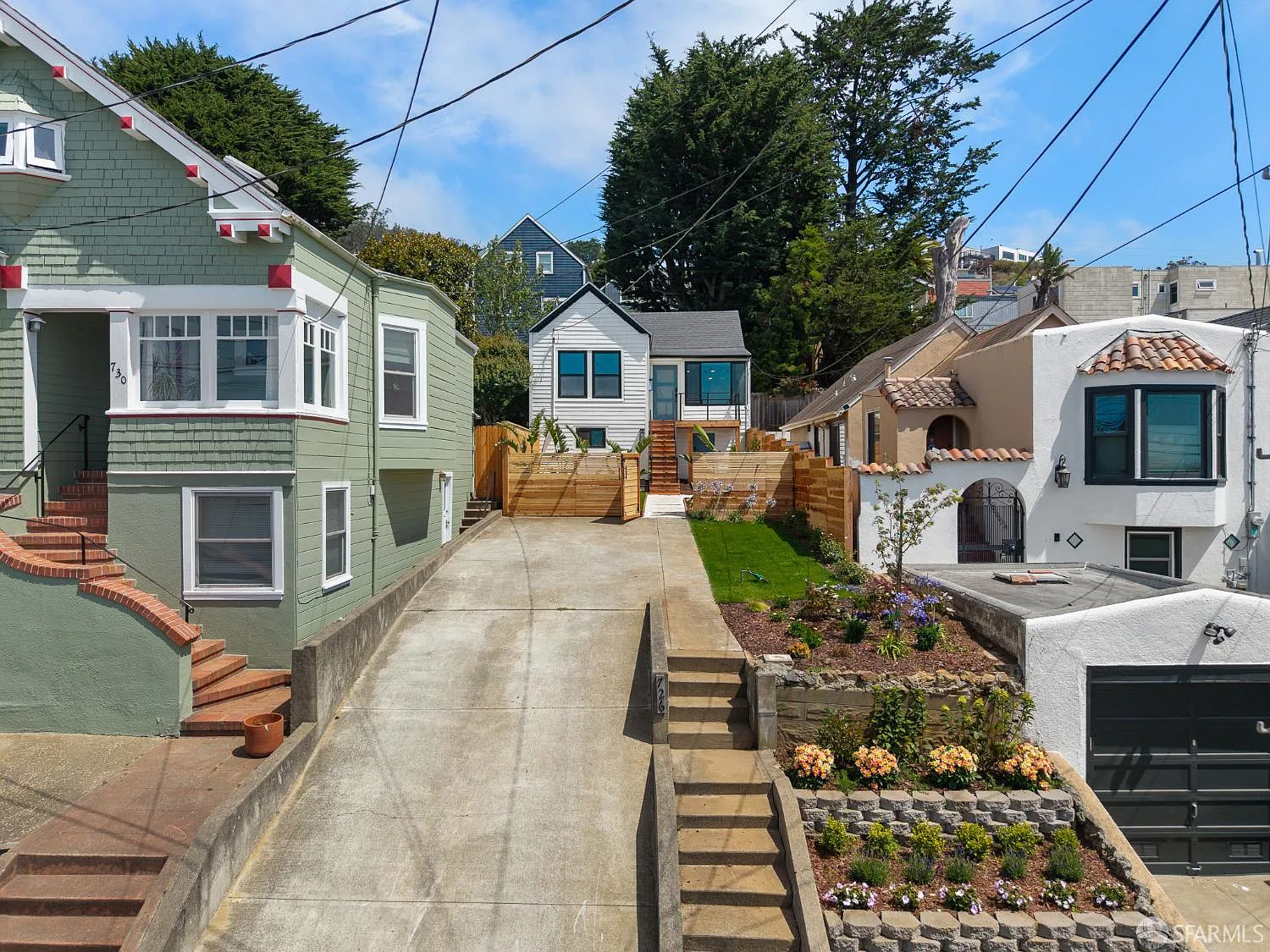 726 Joost Ave - Photo 4