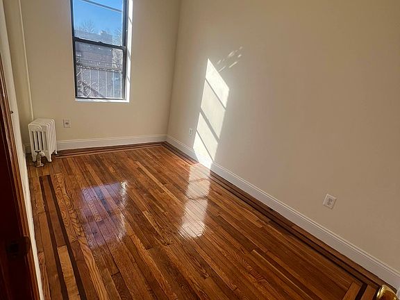4th image of 5605 43rd Ave APT 3C