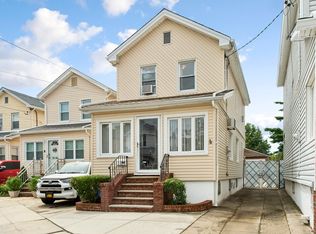 91-40 Chicot Rd, Ozone Park, NY 11417