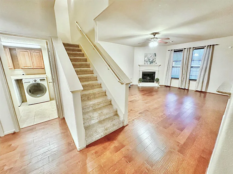 12801 Winter Springs Dr — Photo 10