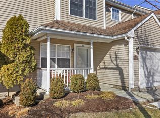 80 Sparrow Ridge Rd, Carmel, NY 10512